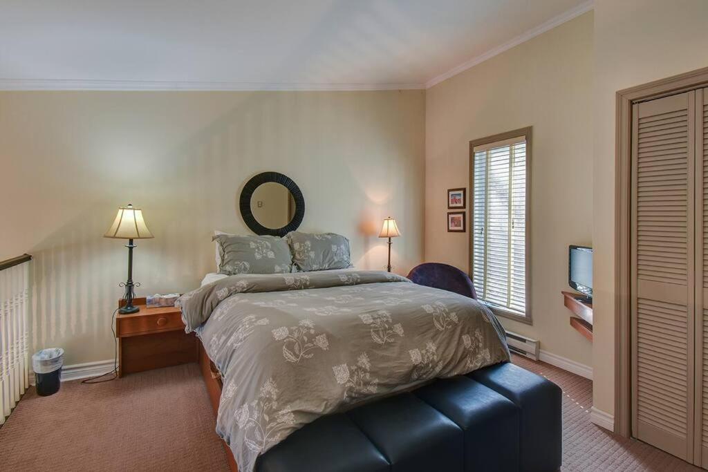 Charming Tremblant 1 Bedroom With Pool And Hot Tub Mont-Tremblant Exterior photo